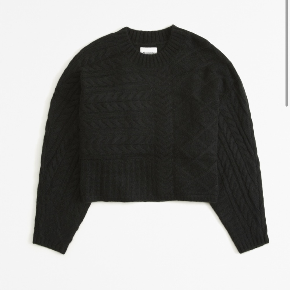 BLACK Abercrombie & Fitch Sweater nwot S/M